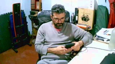 mendo7 live cam on Cam4