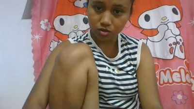 mendrika5 live cam on Cam4