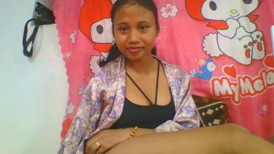 mendrika5 live cam on Cam4