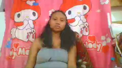 mendrika5 live cam on Cam4
