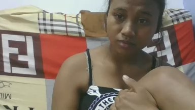 mendrika5 live cam on Cam4