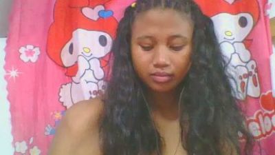 mendrika5 live cam on Cam4