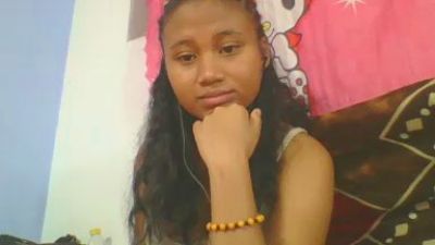 mendrika5 live cam on Cam4