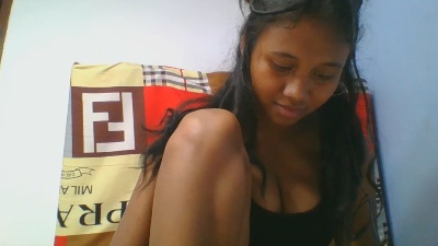mendrika5 live cam on Cam4