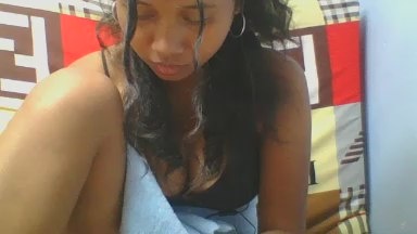 mendrika5 live cam on Cam4