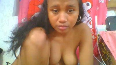 mendrika5 live cam on Cam4