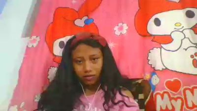 mendrika5 live cam on Cam4