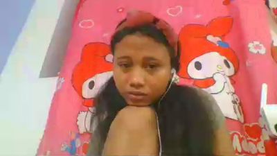 mendrika5 live cam on Cam4