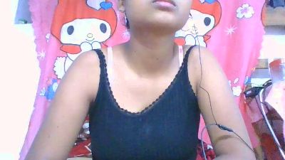 mendrika5 live cam on Cam4