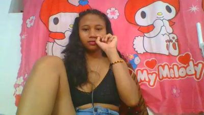 mendrika5 live cam on Cam4