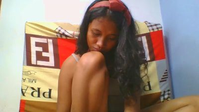 mendrika5 live cam on Cam4