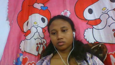 mendrika5 live cam on Cam4