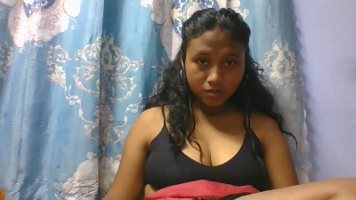 mendrika5 live cam on Cam4