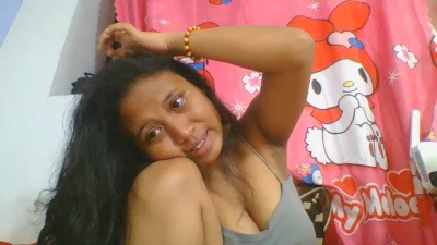 mendrika5 live cam on Cam4