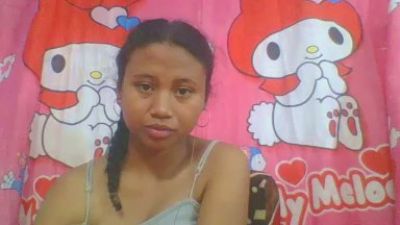 mendrika5 live cam on Cam4