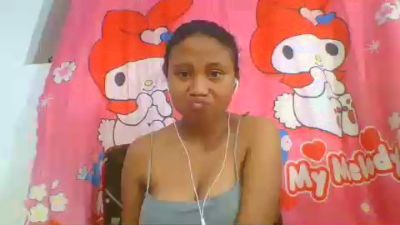 mendrika5 live cam on Cam4