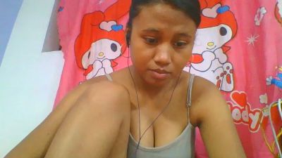 mendrika5 live cam on Cam4