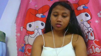 mendrika5 live cam on Cam4