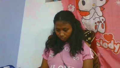mendrika5 live cam on Cam4