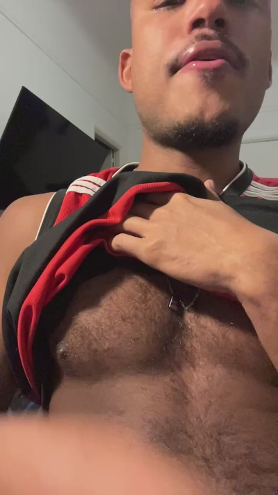 mengorj live cam on Cam4
