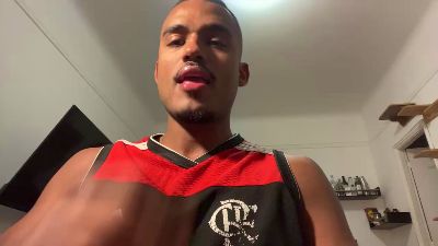 mengorj live cam on Cam4