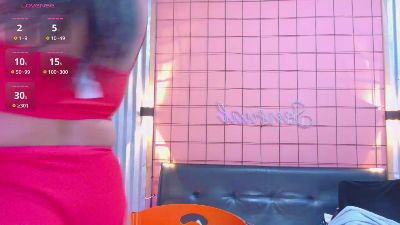 mensia_ live cam on Cam4