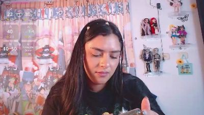 mensia_ live cam on Cam4