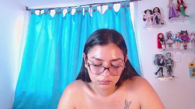 mensia_ live cam on Cam4