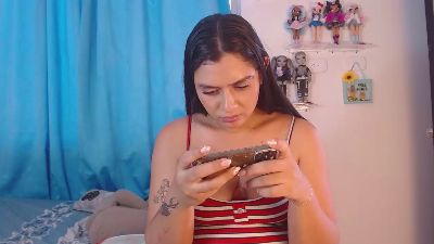 mensia_ live cam on Cam4