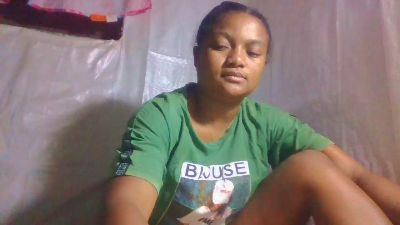 merinda9794 live cam on Cam4