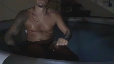 meromeromero live cam on Cam4