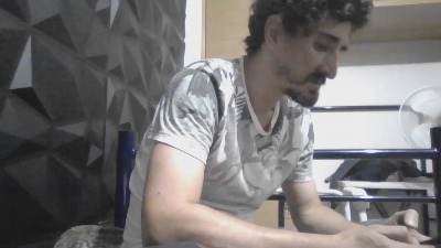 merulez live cam on Cam4