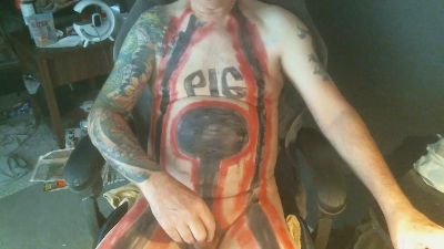 messmeupuk live cam on Cam4