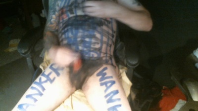 messmeupuk live cam on Cam4