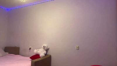 messy_nessy live cam on Cam4