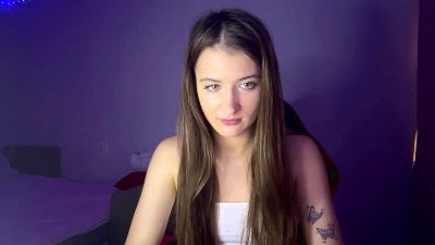 messy_nessy live cam on Cam4