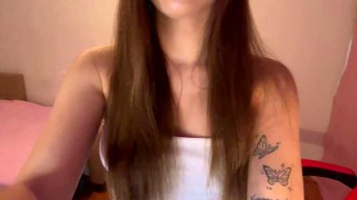 messy_nessy live cam on Cam4