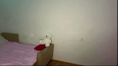 messy_nessy live cam on Cam4