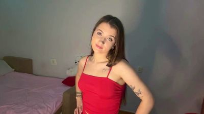 messy_nessy live cam on Cam4