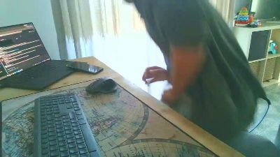 mfo83 live cam on Cam4