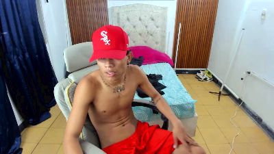 mhata_juan live cam on Cam4