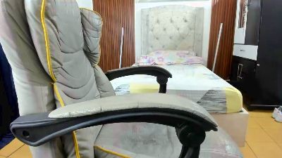 mhata_juan live cam on Cam4