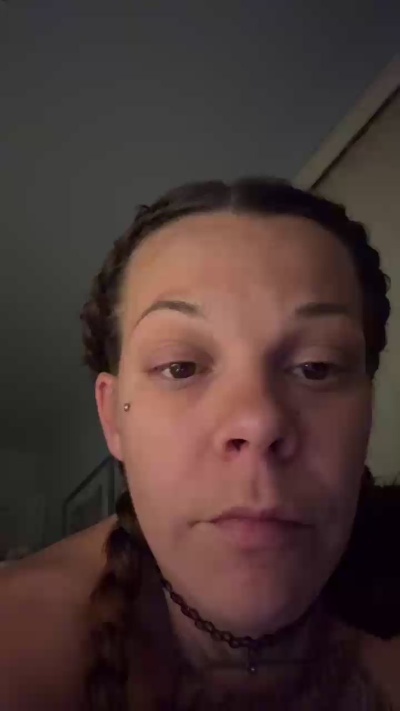 mhloper26 live cam on Cam4