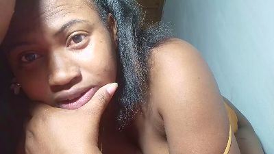 mia19_hot live cam on Cam4