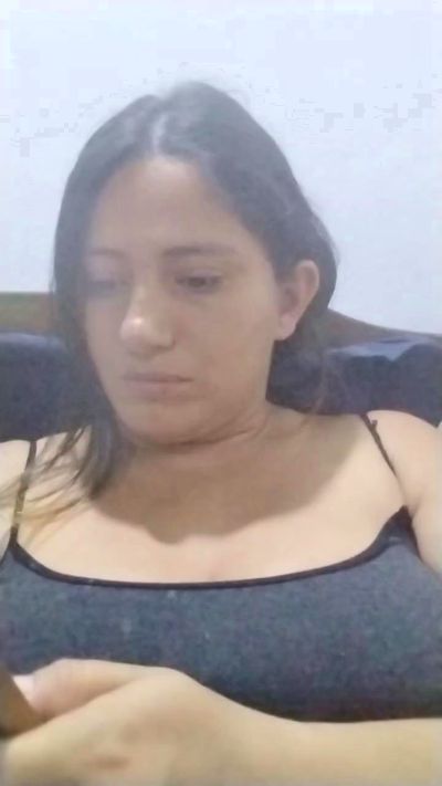 mia26fun live cam on Cam4