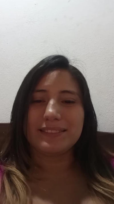 mia26fun live cam on Cam4