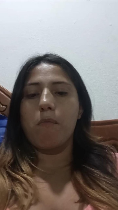 mia26fun live cam on Cam4