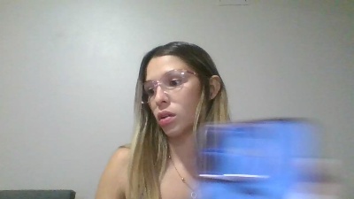 Profile and Statistics for mia27nara on Cam4