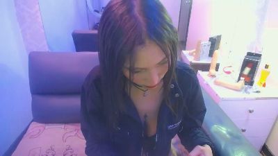 mia_collens live cam on Cam4