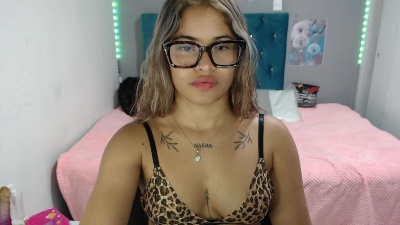 mia_sexgirl live cam on Cam4